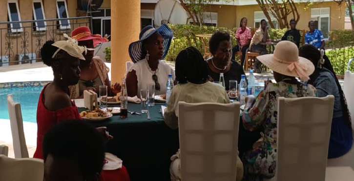Women of St. Luke's during a fellowship outing